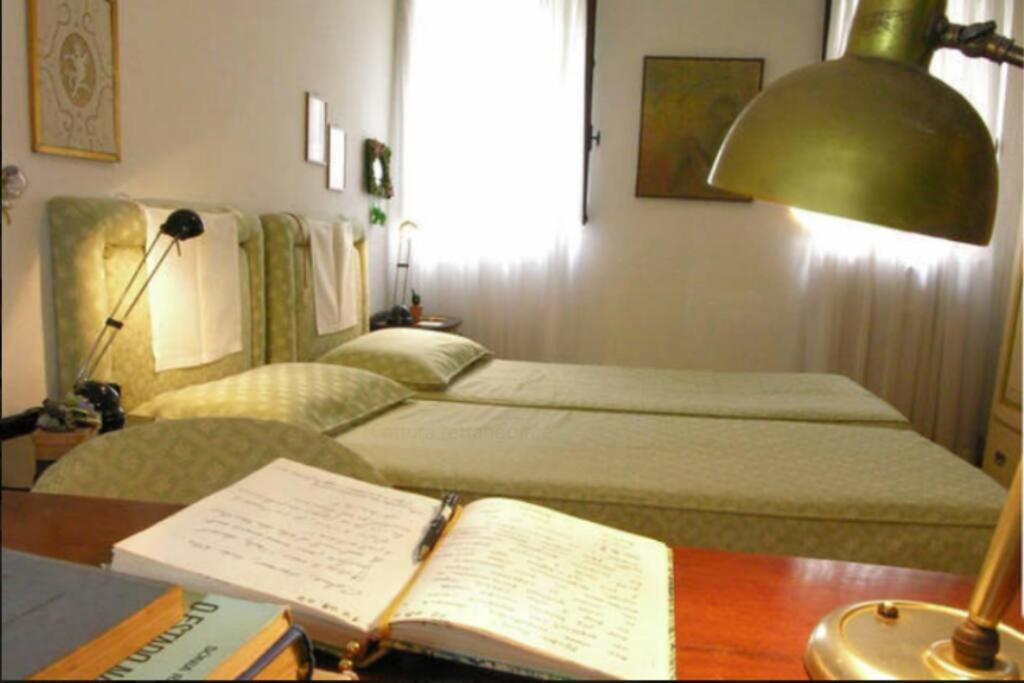 Walk On The Water ✧ 5 Minutes To Rialto Bridge Apartment Veneţia Exterior foto