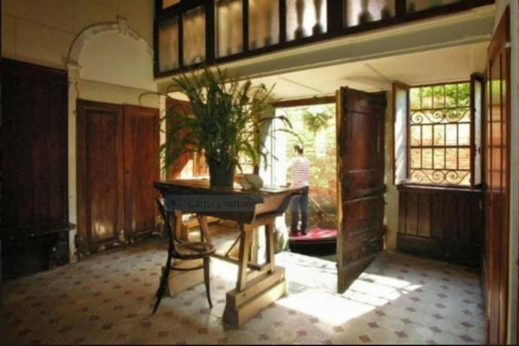 Walk On The Water ✧ 5 Minutes To Rialto Bridge Apartment Veneţia Exterior foto